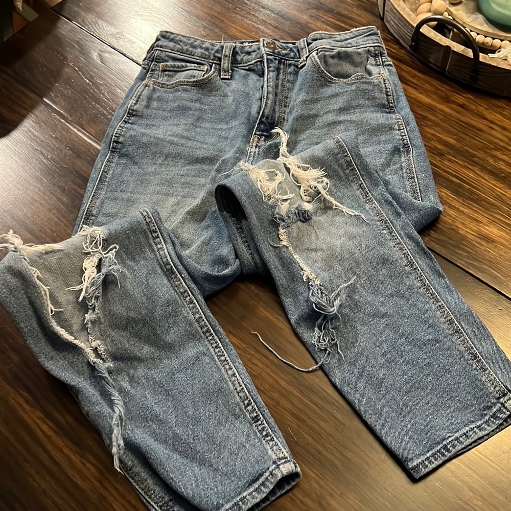 Hollister high rise Mom Jeans